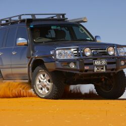 LX470