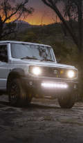 Oświetlenie z systemem montażu w fabrycznym grillu Suzuki Jimny JB74 & JC74